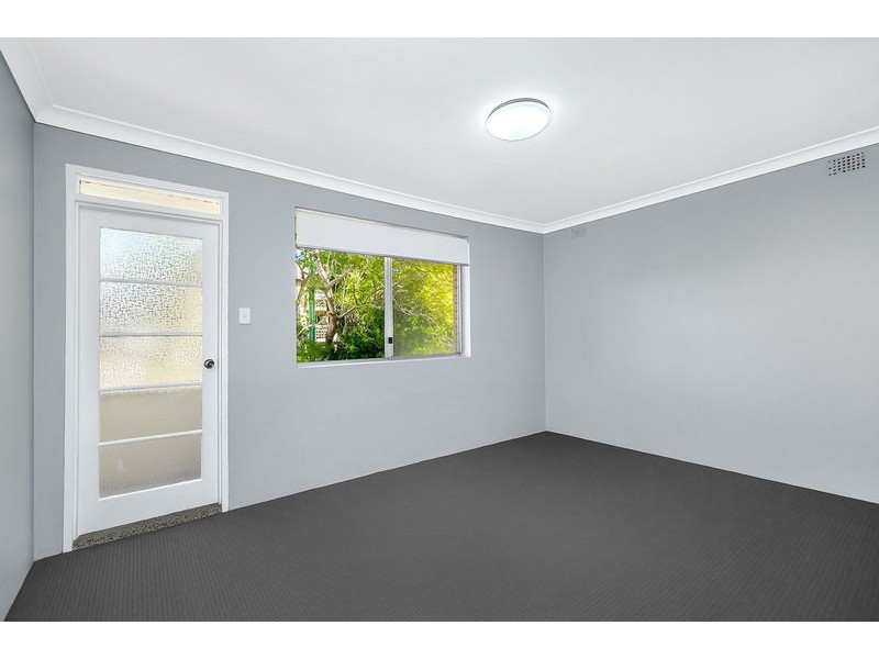 2/7 Harnett Avenue, Marrickville NSW 2204