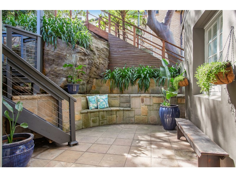 33 Banks Road, Earlwood NSW 2206