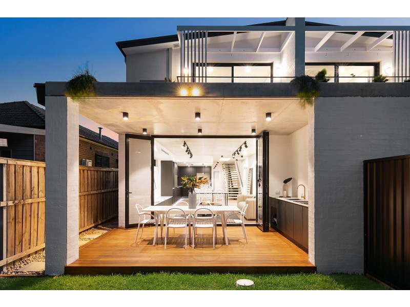 29A Woodland Street, Marrickville NSW 2204