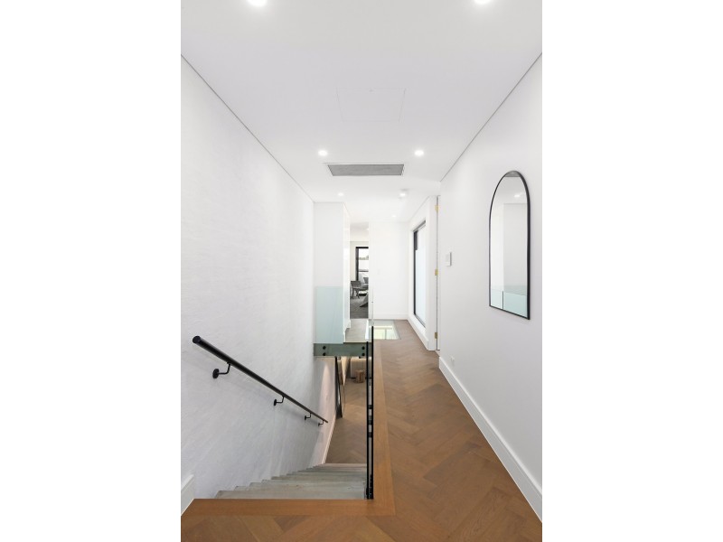 29A Woodland Street, Marrickville NSW 2204