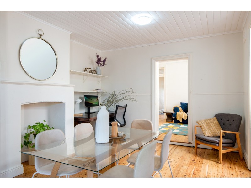 33 Charlecot Street, Dulwich Hill NSW 2203