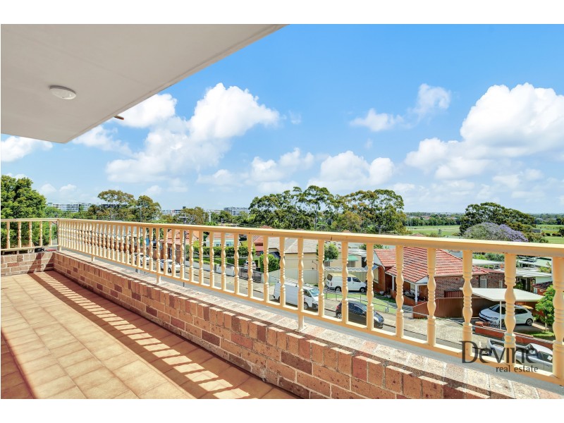 3/27-33 Jeffrey Street, Canterbury NSW 2193