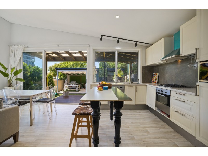 95 Windsor Road, Dulwich Hill NSW 2203