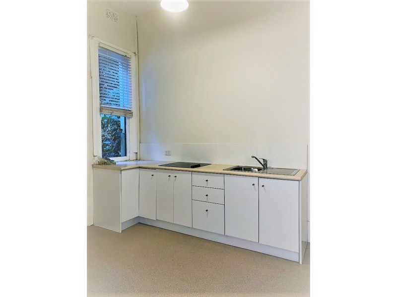 2/71 Warren Road, Marrickville NSW 2204