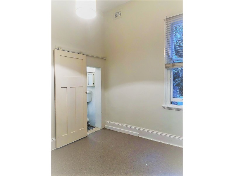 2/71 Warren Road, Marrickville NSW 2204