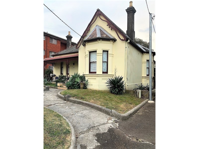 2/71 Warren Road, Marrickville NSW 2204