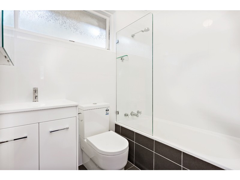 4/5 Bayley Street, Marrickville NSW 2204