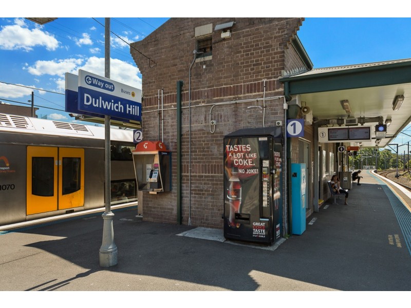 4/5 Bayley Street, Marrickville NSW 2204