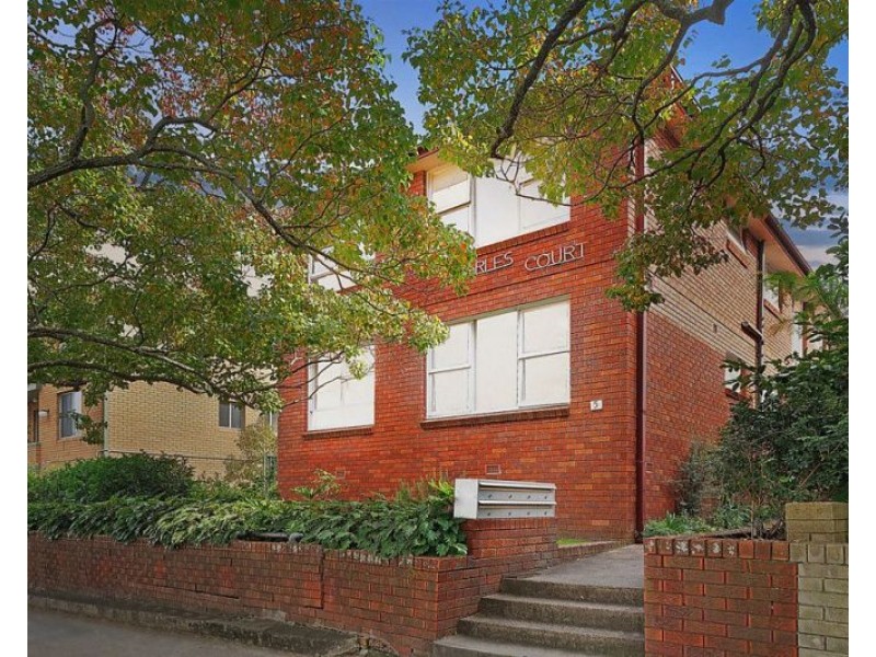 4/5 Bayley Street, Marrickville NSW 2204