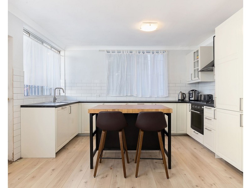 13 Thornley Street, Marrickville NSW 2204