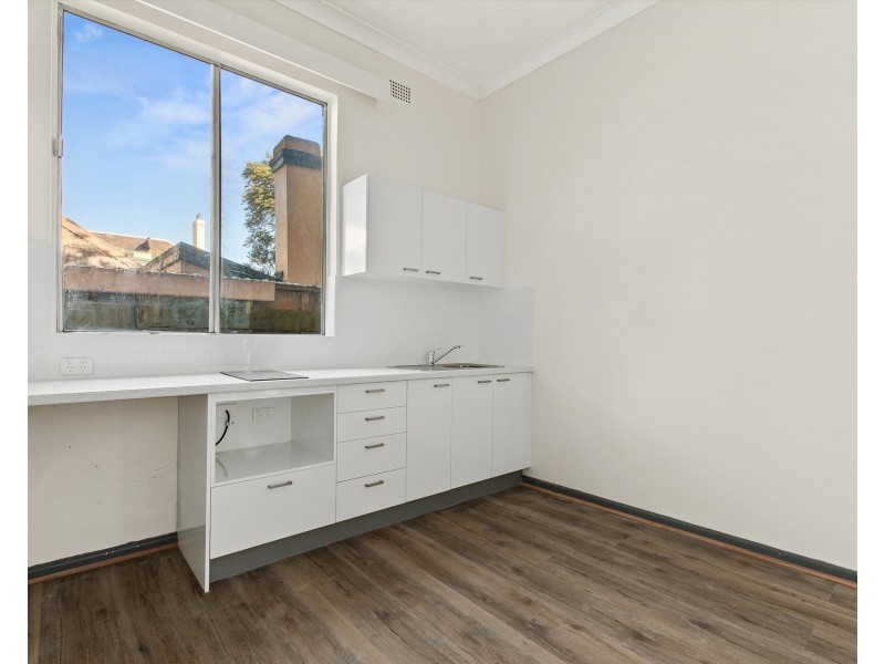 4/8 Wemyss Street, Enmore NSW 2042