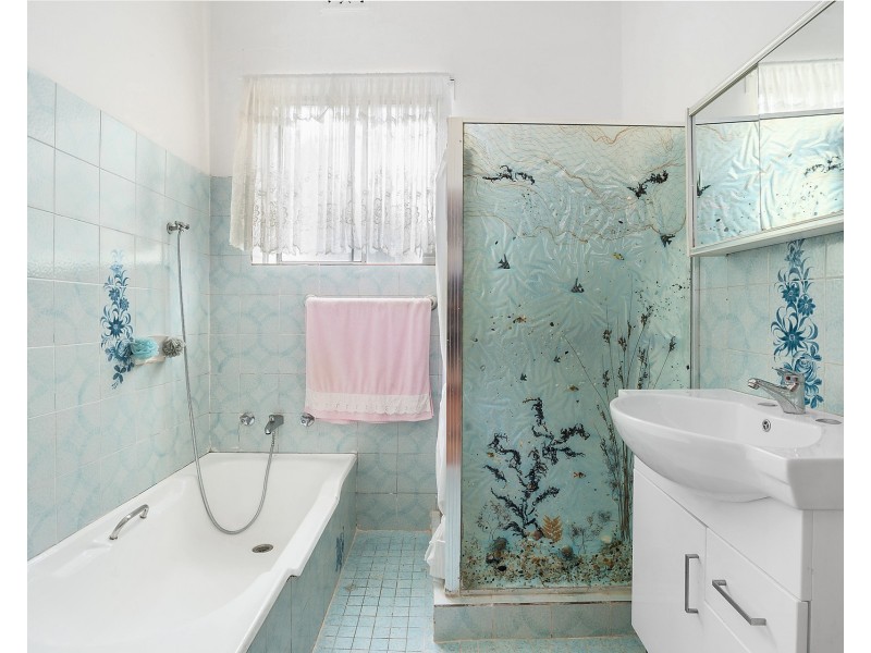 9 England Avenue, Marrickville NSW 2204