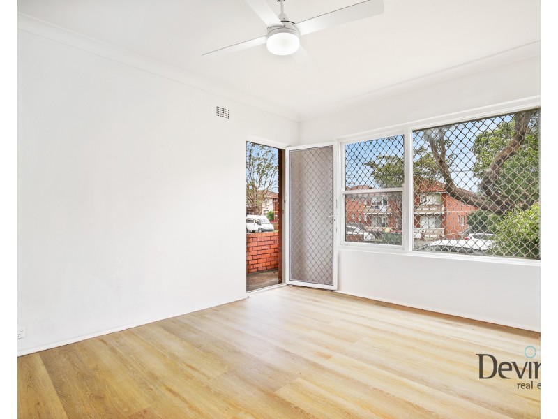 2/128 Sproule Street, Lakemba NSW 2195