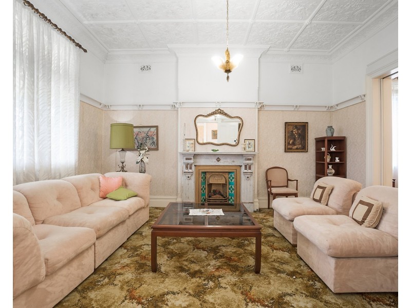 7 Challis Avenue, Dulwich Hill NSW 2203