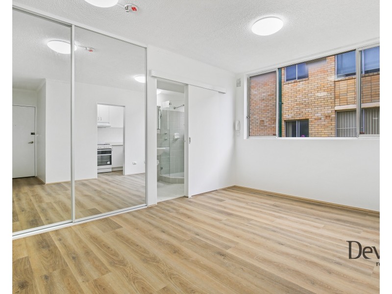 18/38a Ewart Street, Marrickville NSW 2204