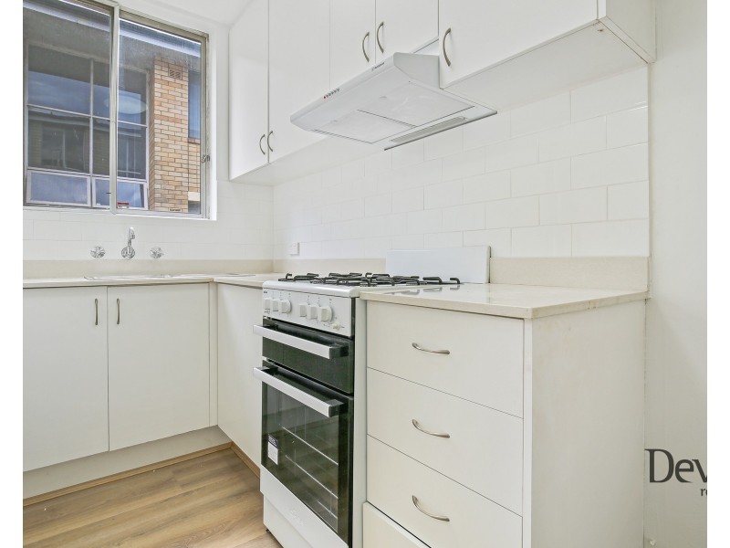 18/38a Ewart Street, Marrickville NSW 2204