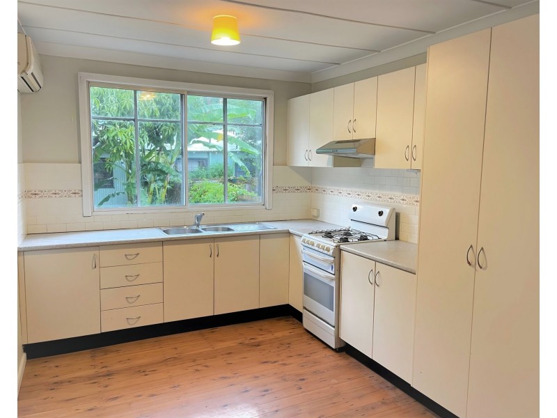 Rear Flat (2)/194 Addison Road, Marrickville NSW 2204