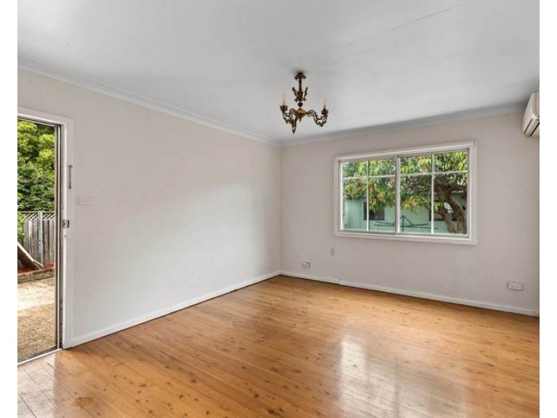 Rear Flat (2)/194 Addison Road, Marrickville NSW 2204