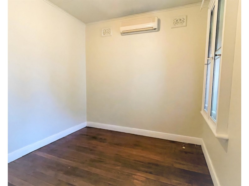 Rear Flat (2)/194 Addison Road, Marrickville NSW 2204