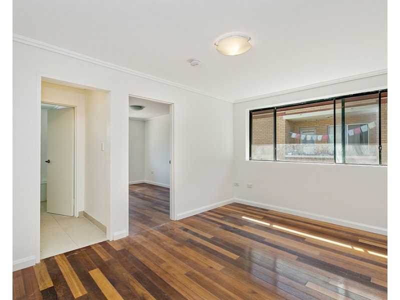 10/30 Glen Street, Marrickville NSW 2204