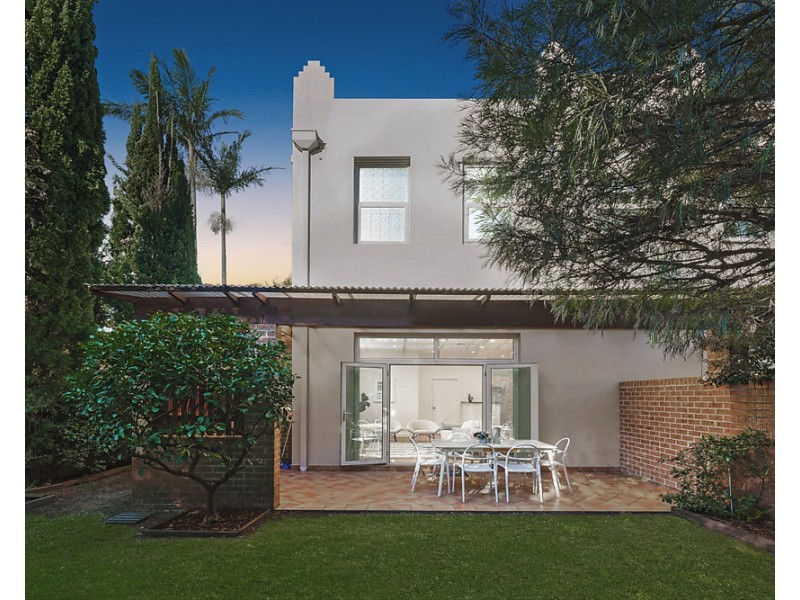 1/63 Illawarra Road, Marrickville NSW 2204