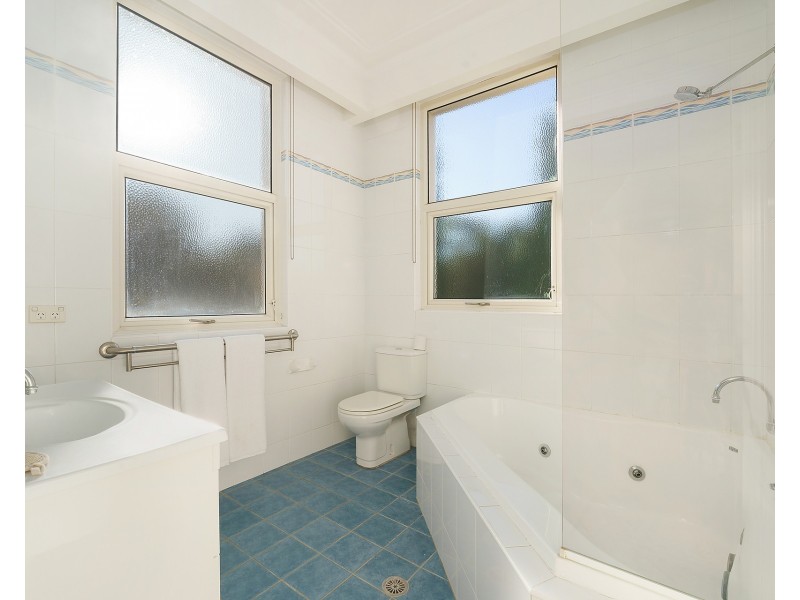 1/63 Illawarra Road, Marrickville NSW 2204