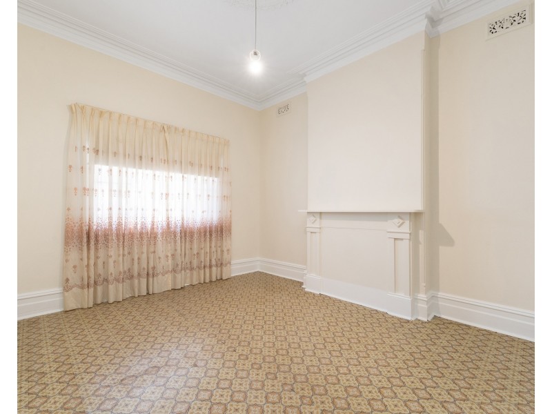 15 Canonbury Grove, Dulwich Hill NSW 2203