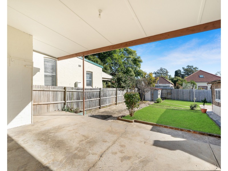 15 Canonbury Grove, Dulwich Hill NSW 2203