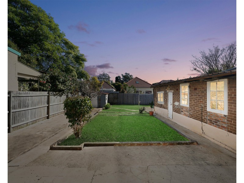 15 Canonbury Grove, Dulwich Hill NSW 2203