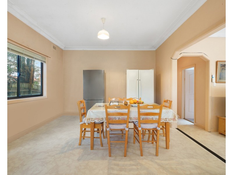 7 Canberra Street, Hurlstone Park NSW 2193