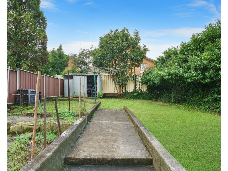 7 Canberra Street, Hurlstone Park NSW 2193