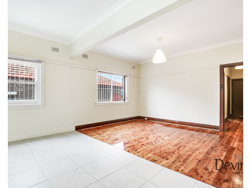 214 Bexley Road, Earlwood NSW 2206