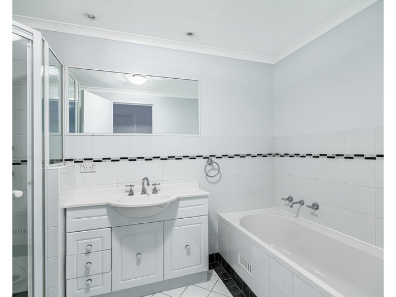 27/8 Williams Parade, Dulwich Hill NSW 2203