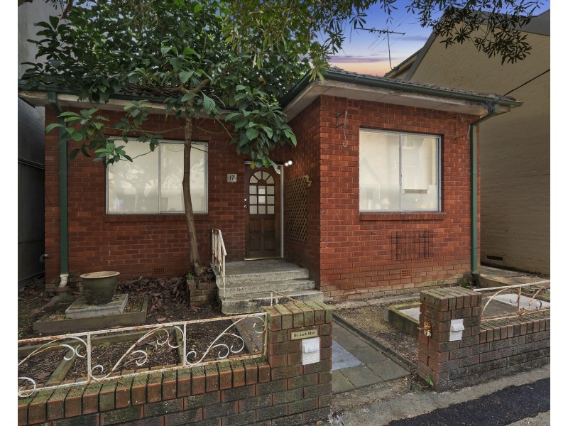 2/17 O’Connell Street, Newtown NSW 2042