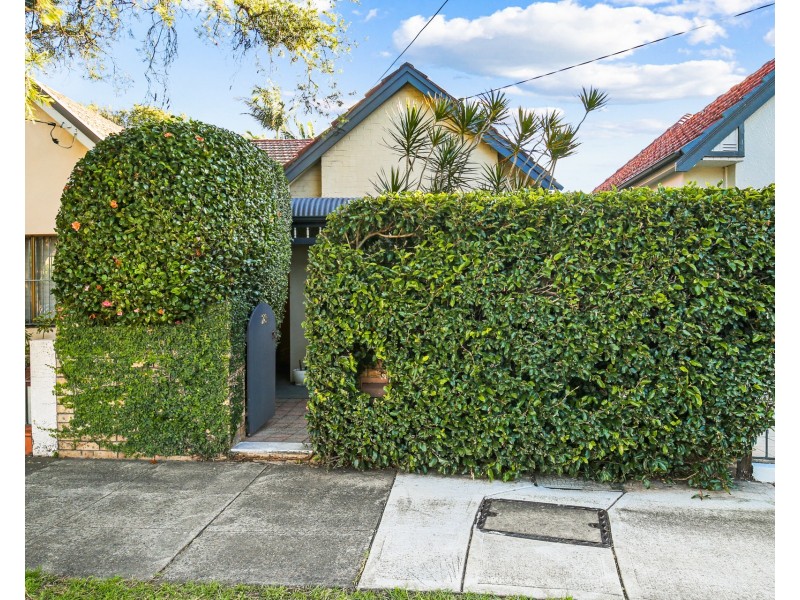 28 Beach Road, Dulwich Hill NSW 2203