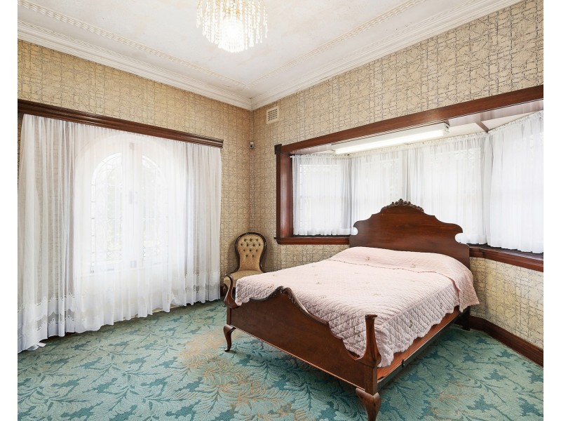 10 Hugh Avenue, Dulwich Hill NSW 2203