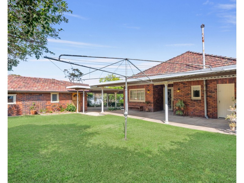 10 Hugh Avenue, Dulwich Hill NSW 2203