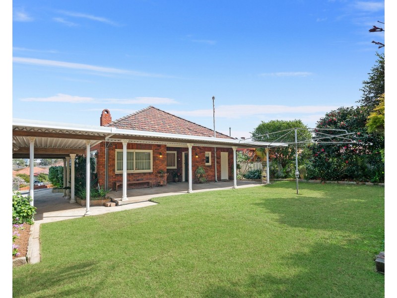 10 Hugh Avenue, Dulwich Hill NSW 2203