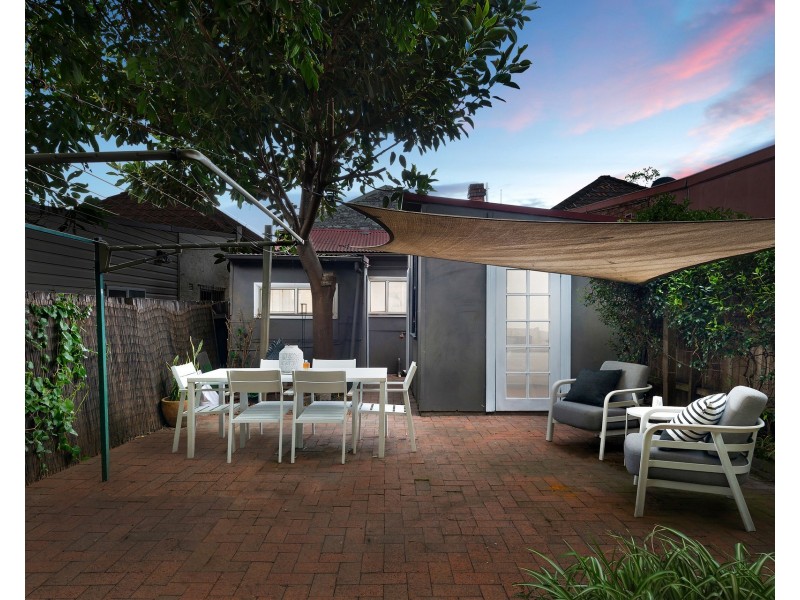 98 Unwins Bridge Road, St Peters NSW 2044
