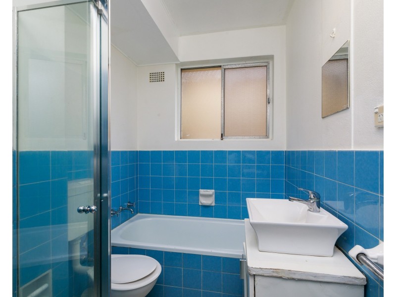 16/38A Ewart Street, Marrickville NSW 2204