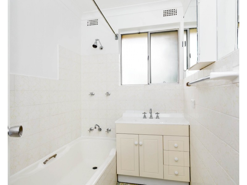 8/40 Duntroon Street, Hurlstone Park NSW 2193