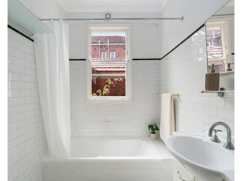 3/2b Yule Street, Dulwich Hill NSW 2203