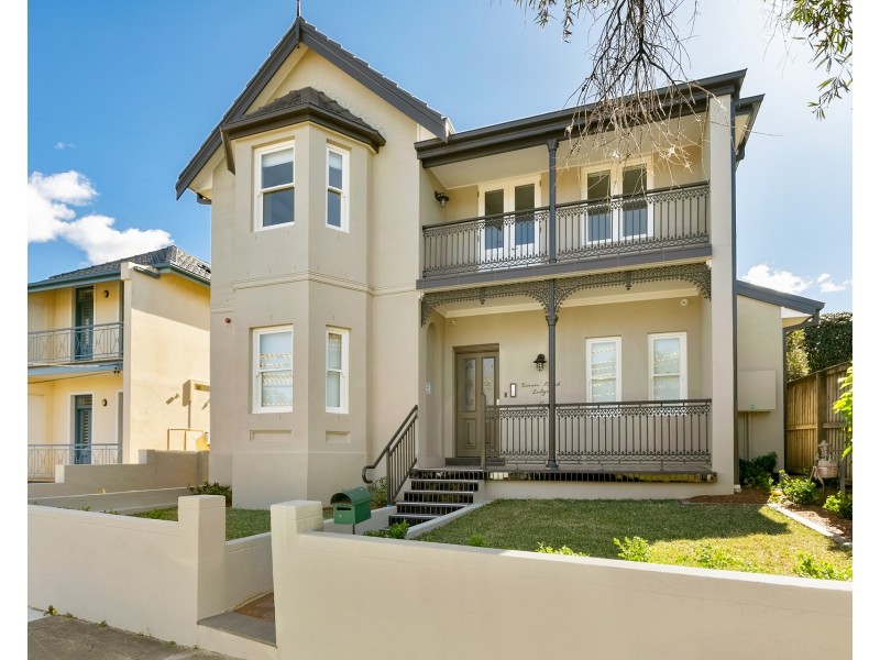 202/8 Albert Street, Petersham NSW 2049