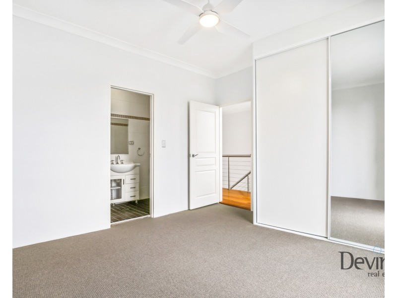 16 Farrow Lane, Tempe NSW 2044