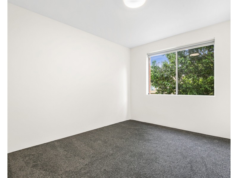 6/8 Bayley Street, Marrickville NSW 2204