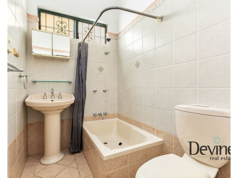 9 Bedford Crescent, Dulwich Hill NSW 2203