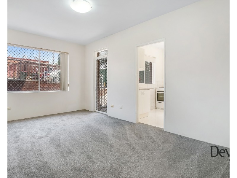 4/18-20 Schwebel Street, Marrickville NSW 2204