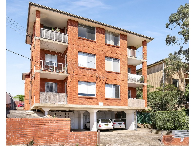 4/18-20 Schwebel Street, Marrickville NSW 2204