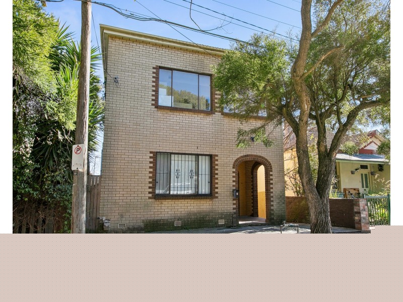 2/8 Wemyss Street, Enmore NSW 2042