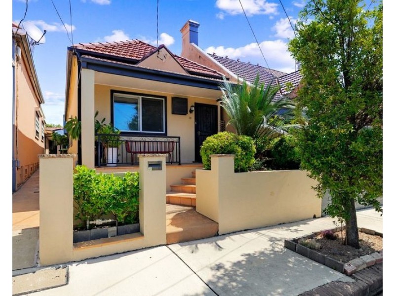 28 Yelverton Street, Sydenham NSW 2044